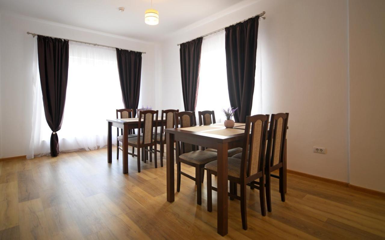 Pensiunea HERA Hațeg Exterior foto